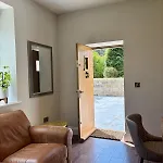Crimple House Farm, בית נופש *